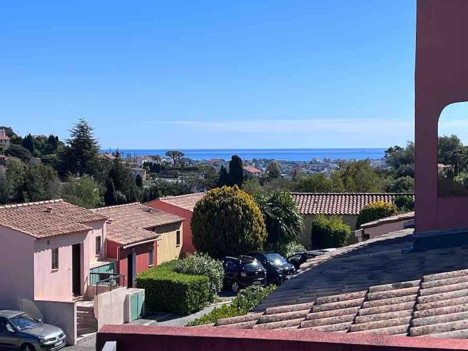 Charmant Studio Pour 3 Personnes Vallauris Exterior photo